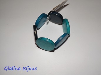 Bracelet fantaisie en bois bleu élastique