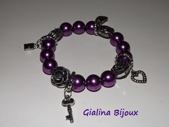 Bracelet en céramique violette avec pampilles argentées